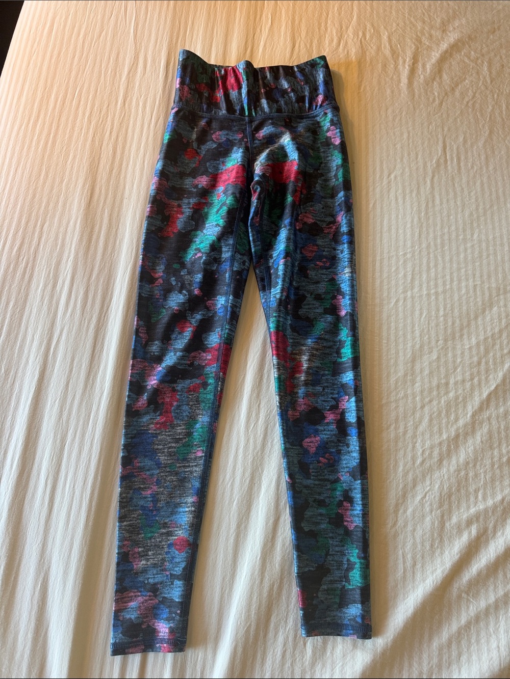 Terez Multicolor Camo-Print High-Waist Leggings